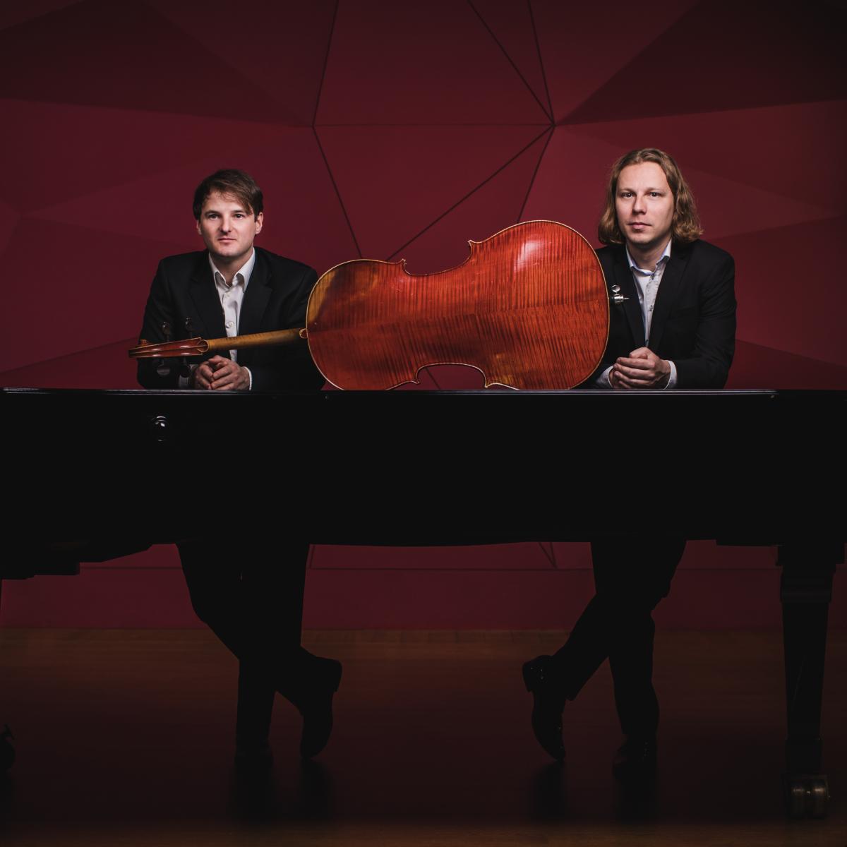 FudalaRot DUO - Multimedia